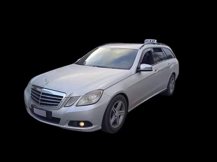 Station Wagon Vehicle